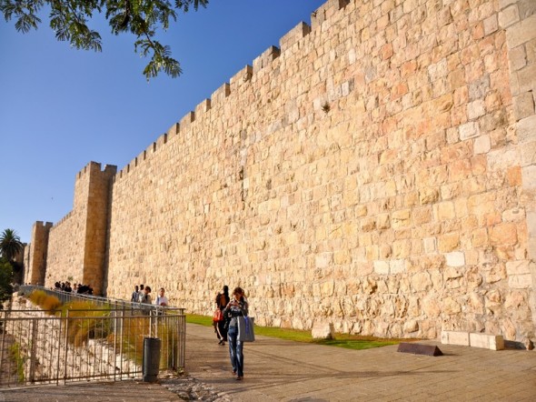 MURALLA DE LA CIUDAD VIEJA DE JERUSALEM 