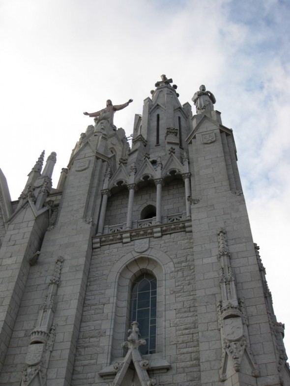 TEMPLO EXPIATORIO DEL SAGRADO CORAZON 