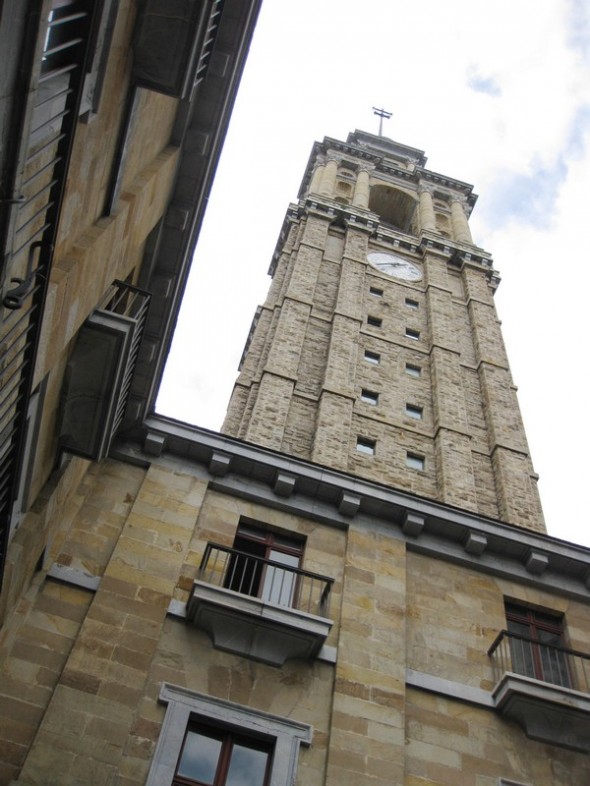 UNIVERSIDAD LABORAL 