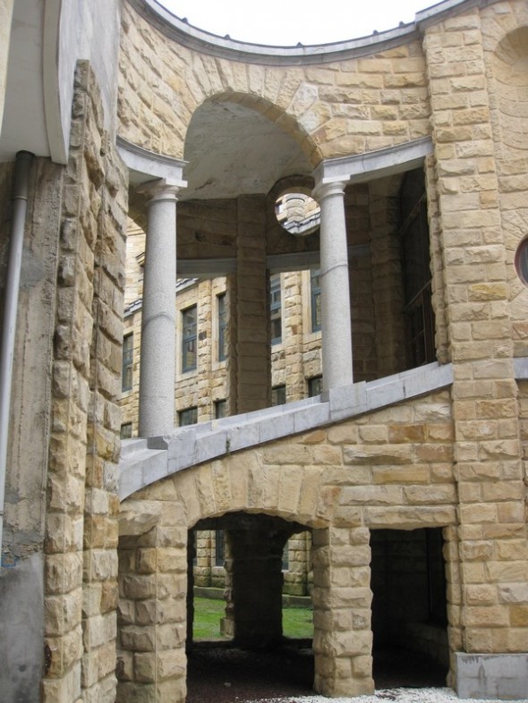 UNIVERSIDAD LABORAL 