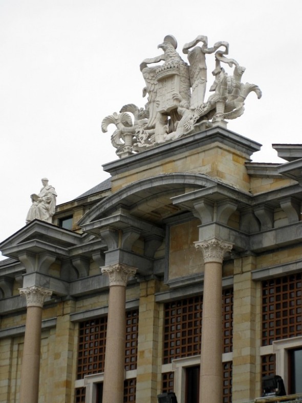 UNIVERSIDAD LABORAL 