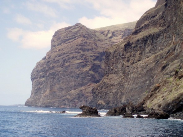 ACANTILADOS DE LOS GIGANTES 