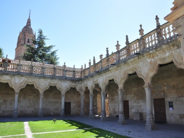 ESCUELAS MENORES 