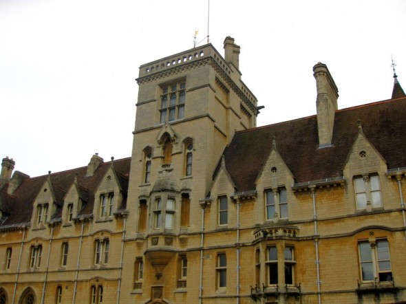 COLLEGE WADHAM 