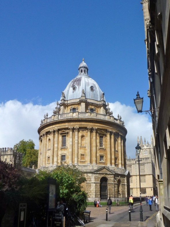 RADCLIFFE CAMERA 