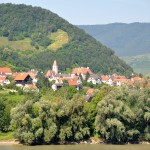 VALLE WACHAU