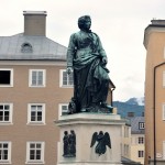 ESTATUA DE MOZART