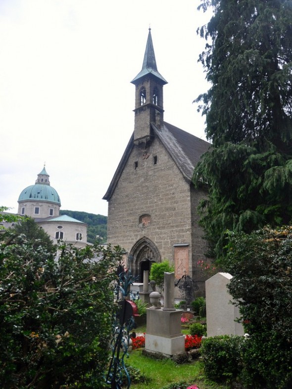 CAPILLA