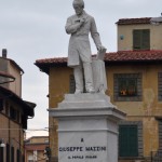 ESTATUA GIUSEPPE MAZZINI