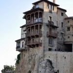 LAS CASAS COLGADAS