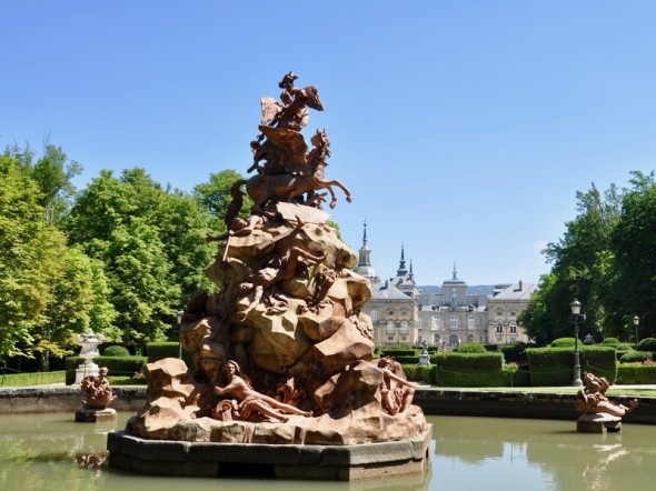 FUENTE DE LA FAMA